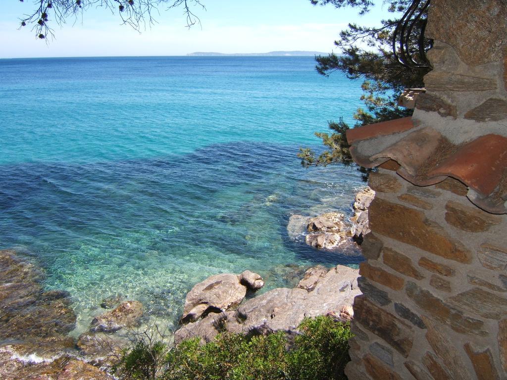 Aparthotel Les Lauriers Roses Le Le Rayol-Canadel-sur-Mer Exterior foto